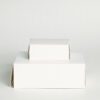 boîtes à pâtisserie blanches