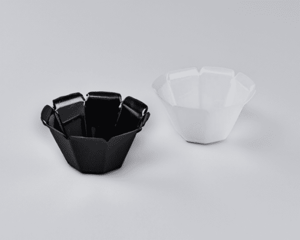 pots de tulipes en plastique